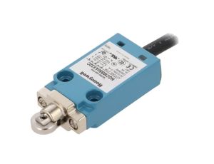 NGCMB50AX32C Wyłącznik krańcowy rolka z tworzywa podłużna Ø12,7mm 5A IP67