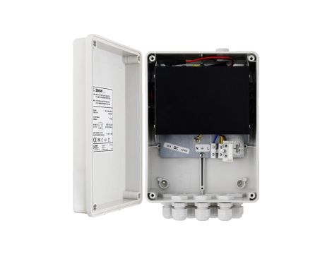 Switch 6-portowy SG64H z zasilaczem do 4 kamer IP w obudowie hermetycznej
