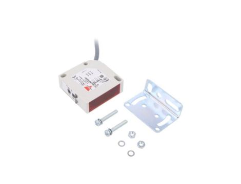 PC50CNP06RP Czujnik fotoelektryczny, Zasięg: 06m, SPDT, DARK-ON, LIGHT-ON