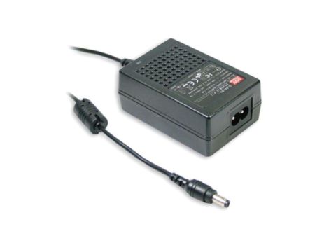GSM18B05-P1J Zasilacz impulsowy, 5VDC, 3A, Wyj: 5,5/2,1, 15W, 80264VAC, 80
