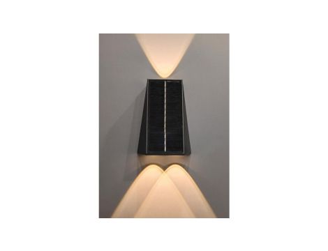 Oprawa solar LED architektoniczna 3 x 1.5W 70lm 3.7Vx1500mAh barwa naturalna 4000K IP54 LGS521N