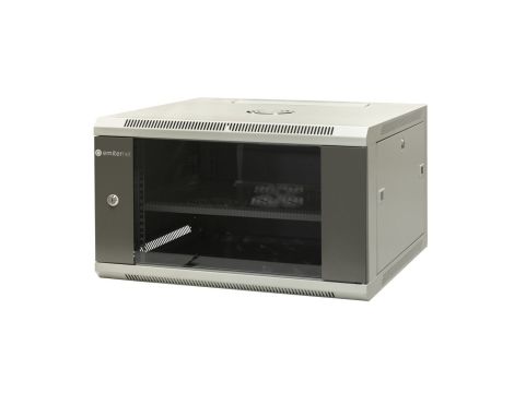 Szafa wisząca niedzielona 19 6U, drzwi blacha/szkło, ściągane osłony boczne z zamkiem,600600370 szer./gł./wys. mm RAL: szafa