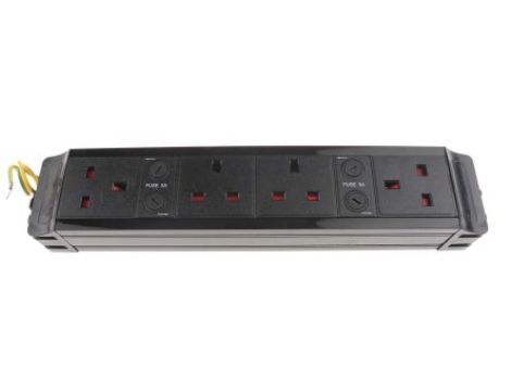 Listwa zasilająca, z bezpiecznikiem, 4 wtykowa dł. kabla 0.15m Typ G - brytyjski