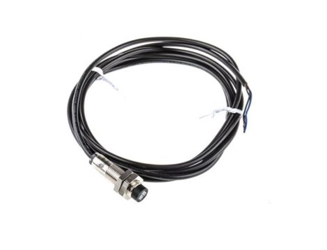 Czujnik indukcyjny PNP 4 mm cylindryczny M12 x 1 200 mA 10→ 30 V DC IP67 2kHz