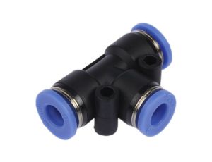 Adapter gwintowany teowy typu rura – rura, 10 barów