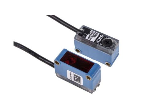 Czujniki fotoelektryczne PNP w obudowie prostokątnej zakres 15 m IP67