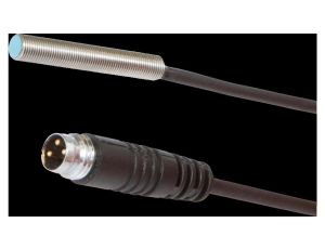 IB05C948, czujnik indukcyjny, M5x0,5 25long, Flush, Sn: 0,8, 10-30V DC, PNP NO, Złącze kablowe M8 3pin 0,3m, IP67