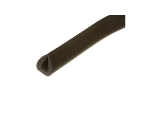 Osłona krawędzi z PCV czarna OKU 10/5 E01PK-01060101900 /25m/