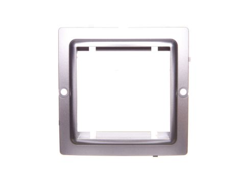 Simon Basic Adapter (przejściówka) na osprzęt standardu 4545mm srebrny mat BMA