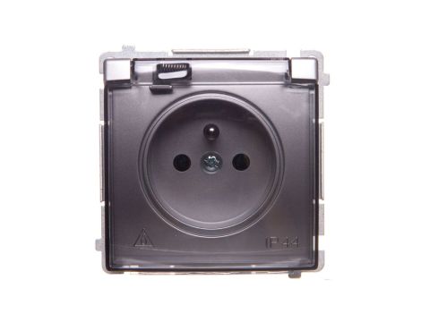Simon Basic Gniazdo pojedyncze z/u bryzgoszczelne IP44 16A 250V srebrny mat BMGZ1B.01/43A