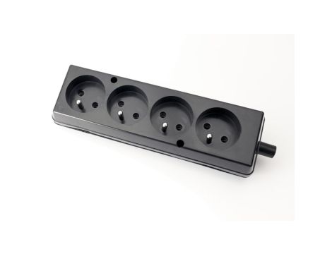 Gniazdo przenośne czterokrotne 16A 2P+Z 250V czarne GN-470