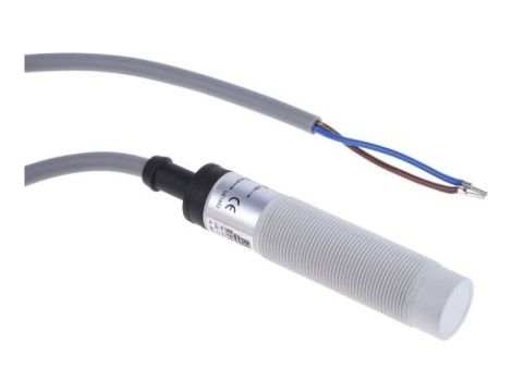 Czujnik pojemnościowy 8 mm cylindryczny M18 x 1 300 mA 20 → 250 V AC IP67