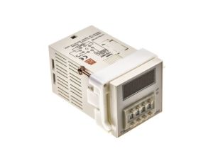 Przekaźnik czasowy zwłoczny 99.9s SPDT 8-stykowy SPDT 100 → 240V ac