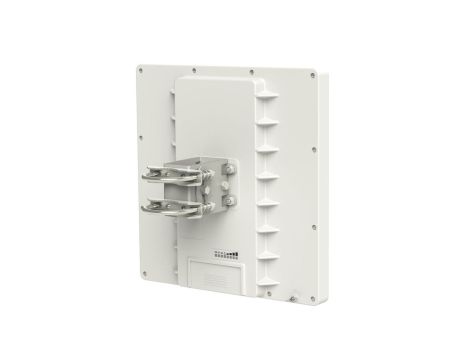Urządzenie klienckie RB911G-5HPnD-QRT, 5GHz, 1x RJ45 1000Mb/s, 23dBi MikroTik QRT 5