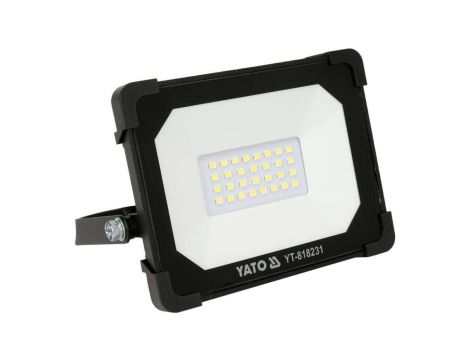 REFLEKTOR SMD LED 10W 950LM