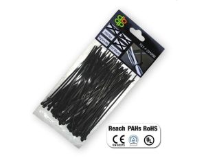 OPASKA PLASTIKOWA CZARNA  7,6 x 450mm 100szt