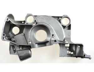 CZ.AW PIŁA OBUDOWA SILNIKA PRAWA