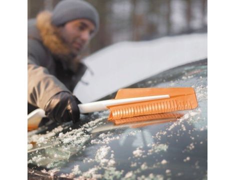 FISKARS SZCZOTKA DO SZYB ZE SKROBACZKĄ SNOWXPERT - 3