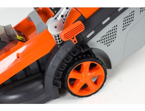 KOSIARKA AKUMULATOROWA INDUKCYJNA 40V  4Ah 37cm - 7