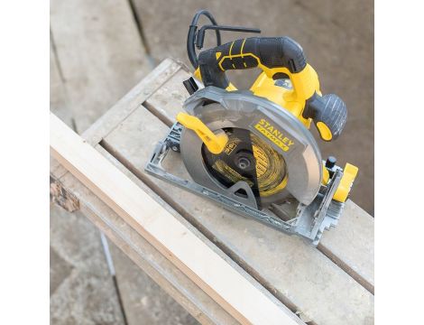 STANLEY PILARKA TARCZOWA 1650W 190mm WALIZKA FME301K - 5