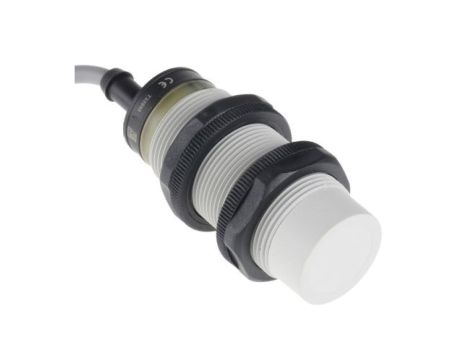 Czujnik pojemnościowy PNP 15 mm cylindryczny M30 x 1,5 15 mA 10→ 30 V DC IP67