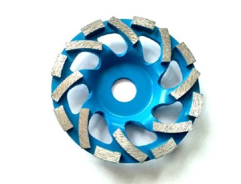 WOLFMANN TARCZA DO SZLIFOWANIA BETONU 125m SEGMENTOWA STD-SP-E-125-BL