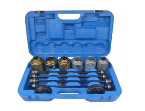 ROCKFORCE ZESTAW ŚCIĄGACZY TULEI WAHACZA, ŁOŻYSK 26el.