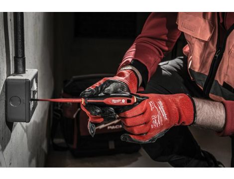 MILWAUKEE WKRĘTAK VDE SL 0.8x 4.0x100mm