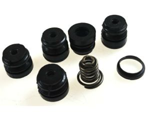 CZ.AW PIŁA AMORTYZATORY KPL