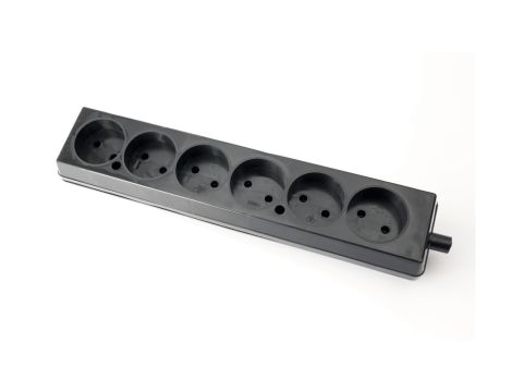 Gniazdo przenośne sześciokrotne 16A 2P 250V czarne GN-660