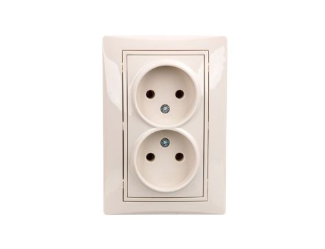 DOMO Gniazdo podwójne bez uziemienia kompletne śrubowe 16A 250V kremowy 011280103 24800