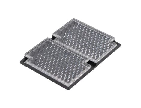 E39-R2 Reflektor o wymiarach 59,9x40,3x7,5mm z montażem typu M3 x4