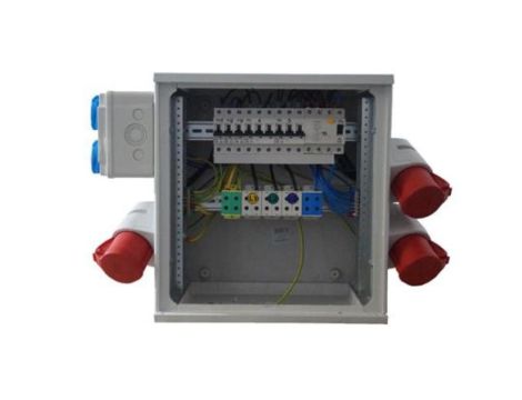 Rozdzielnica elektryczna Partnersite 6x230V, 3x32A Uzbrojona