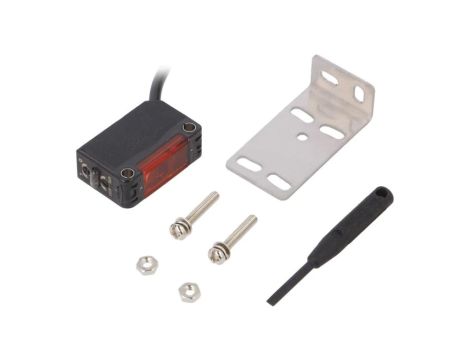 BJP100-BDT-P Czujnik fotoelektryczny o zasięgu 20...100mm, PNP, DARK-ON, LIGHT-ON