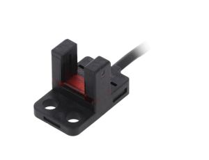 PM-Y45-P Czujnik fotoelektryczny Zasięg 6mm PNP