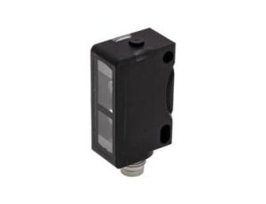 OT340571 Czujnik optyczny, przycisk, 10-30V DC, PNP/NPN push/pull, IO-Link, złącze wtykowe M8 4-pin