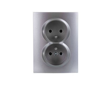 LOGI Gniazdo podwójne 2x2P+Z kompletne śrubowe 16A 250V Srebrny 25212