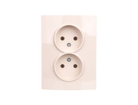 LOGI Gniazdo podwójne 2x2P kompletne śrubowe 16A 250V Kremowy 25155