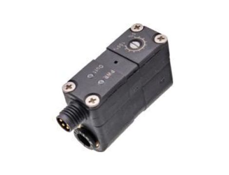 DW06430D Czujnik ciśnienia, Ø16mm, średnica rury 6mm, złącze wtykowe M8 4-pin