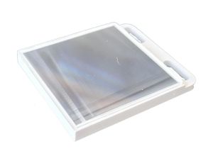 AP000048 Akcesoria laserowe, reflektor, 6,5x51x60mm, otwór szczelinowy, 2xØ4,8x8,8mm, IP69k, PMMA+PMMA, polaryzacja, mikropryzma